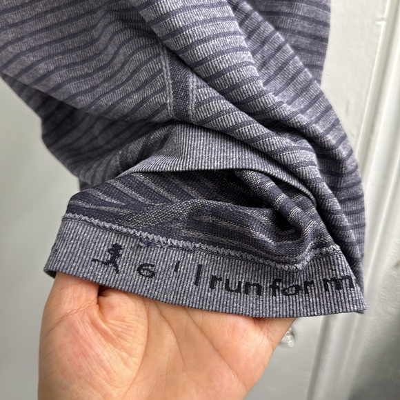 Lululemon Run: Swiftly Tech Tank,size 6
Rugby Stripe Tonal Heathered Black Grape - Picture 13 of 13